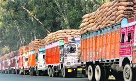 Trucks at the Attari border