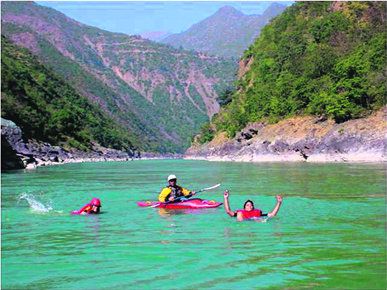Kayaking activity in progress on the Yamuna.