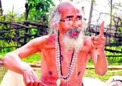 Swami Shivanand of Matra Sadan speaks on quarrying on the Ganga and other social causes in Haridwar on Tuesday.