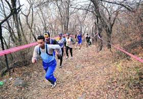 LONG STRIDES: Local athletes training for the national championship in the Valley