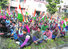 Kol Dam oustees stage a dharna at Harnoda on Wednesday.