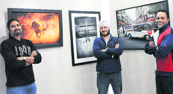(L-R) Idris Ahmed, Angad B Sodhi & Mathew Kurien