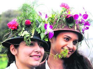 Girls have fun at the Rose Festival.