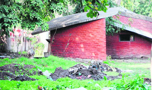 Solid waste being dumped in the childrens park located inside the historic Company Bagh.