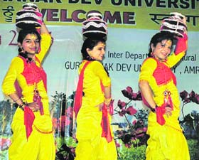 In sync: Students perfom during the Inter-Departmental Cultural Competition, Jashan-2013, at Guru Nanak Dev University in Amritsar on Sunday