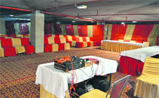 The auction for the sale of two chunks of land conducted by GLADA had to be called off in the absence of buyers. 