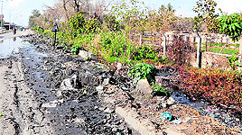 the drain near the boundary wall of the jail