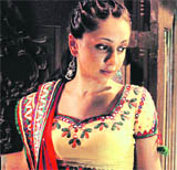 Amrita Puri in Kai Po Che