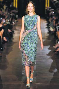 Foot Loose: A summer dress by Rachel Joe
