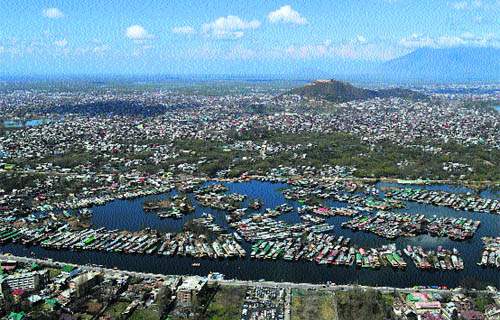An aerial view of Srinagar city on Friday when the sun came out brightly, giving respite to the people from the cold wave.