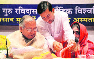 Health Minister Madan Mittal during the Ayurveda Panchgavya conference at the Red Cross Bhawan in Jalandhar on Saturday. 