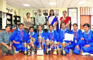 Winners of the Haryana Inter- Polytechnic Championship with BPS Women University VC Pankaj Mittal and other officials. 