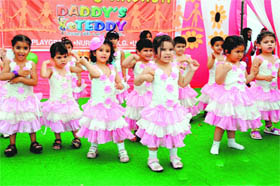 Tiny-tots at Daddys teddy, a playway school, perform during the annual day function at Jujhar Singh Nagar in Bathinda on Sunday.
