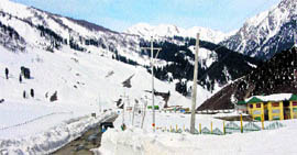 A view of the snow-covered Sonamarg, east of Srinagar, on Sunday.