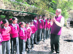 Dr Sunil Sanon highlights the importance of the Phool Dei festival to students 