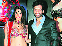 Sunny Leone & Tusshar Kapoor