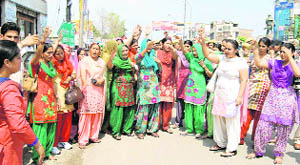 Special trainer teachers protest in Bathinda on Friday. 