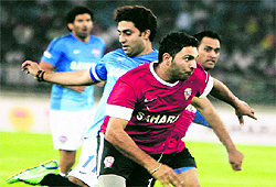 Yuvraj Singh outfoxes Abhishek Bachchan