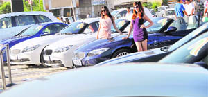 Automobile manufacturers are lining up innovative offers to turn footfall into sales.  