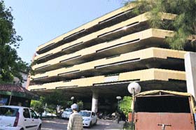 The multi-storeyed parking lot of the municipal corporation in Ludhiana