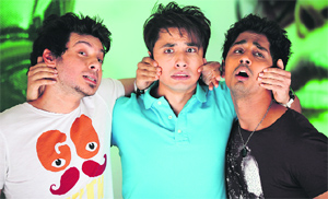 (L-R) Divyendu Sharma, Ali Zafar & Siddharth Narayan