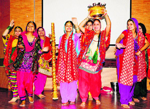 Students of Rattan Group of Institutions perform during the college fest “Rhythm 2013” on college campus at Sector 78 in Mohali on Saturday.