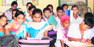 With such a high number of vacancies, the state government's claims on launching new education schemes come to a naught. 