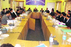 Kashmir IGP Abdul Ghani Mir holds a meeting with police prosecutors in Srinagar on Wednesday. A Tribune photograph