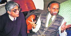 Amin Mughal and (right) Najm Hosain Syed. The latter keeps Sangat alive. Photo: Amarjit Chandan. 
