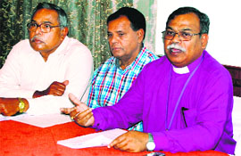 Members of the Amritsar Diocesan Trust Association address mediapersons in Amritsar on Monday.