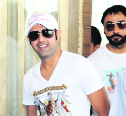 Punjabi singer Gippy Garewal was in Bathinda to promote his film 'Lucky Di Unlucky Story'.