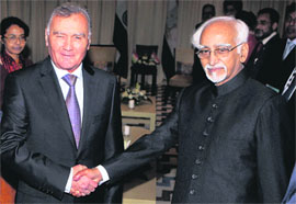 Vice President Hamid Ansari with Tajik Prime Minister Oqil Oqilov at a meeting in Dushanbe on Monday