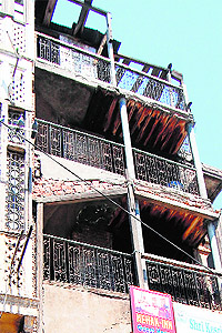 A view of a dilapidated building in Amritsar