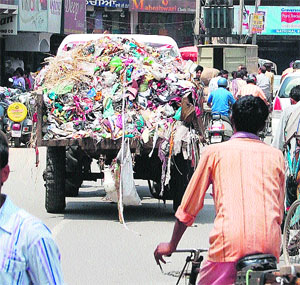 Garbage spills out of a trolley in Amritsar. 