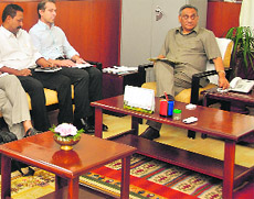 Uttarakhand Chief Minister Vijay Bahuguna addresses a meeting of officials in Dehradun on Thursday. 