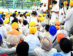 Leaders gathered at a gurdwara in Fatehgarh Sahib on Thursday for the  Insaaf rally