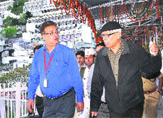 Governor NN Vohra inspects facilities at Vaishno Devi shrine complex in Katra on Friday.
