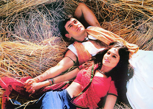 Gracy Singh with Aamir Khan in Lagaan