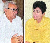 Chief Minister Bhupinder Singh Hooda and Union Minister Kumari Selja address press conferences in Hisar on Sunday