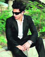 Dheeraj Dhooper