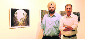 (L-R) Shubh Mohan Singh & Sanjay Kaushal