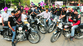 Members of the Road Survivors Chandigarh Bullet Club