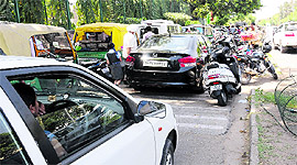 vehicles use the cycle track