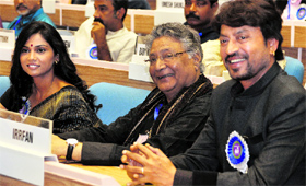 From left: Best actress Usha Jadhav, and best actor (shared) Vikram Gokhale and Irfan Khan in New Delhi on Friday.