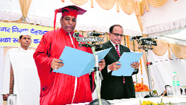 Vinod Chamoli takes oath as DMC Mayor in Dehradun on Saturday.