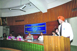Lt-Gen DDS Sandhu (retd), Vice-Chancellor, Kurukshetra University, delivers the inaugural address during a workshop on the new pattern of Civil Services Examination on the university premises. 