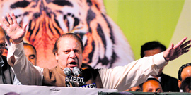 Nawaz Sharif at an election meeting in Islamabad on Sunday.