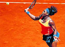 Serena Williams looks good for her 50th career title