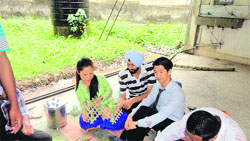 Gurdeep Singh Mann (in centre) along with teachers from other states in Guwahati. Mann was the only teacher from Punjab who went to attend the CCRT course. 