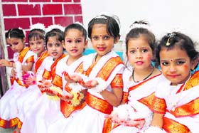 Happy Mothers Day: Tiny tots perform at Doon Cambridge School to celebrate Mothers Day in Dehradun on Sunday
